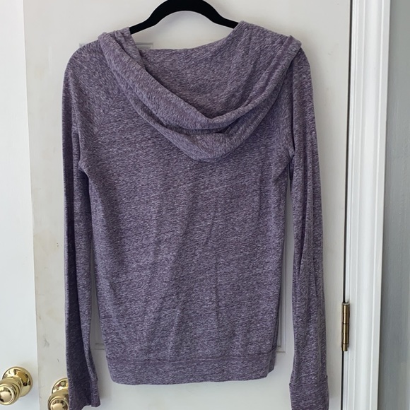 zip up jacket - Picture 2 of 3